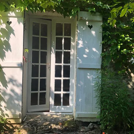 Bed & Breakfast La Chalonniere 3*